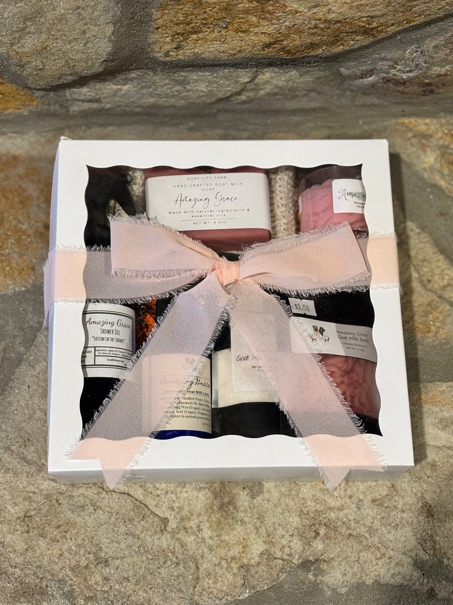 8 oz Amazing Grace Gift Set